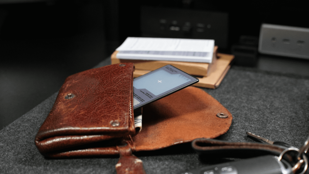 スマホから財布を探す操作画面