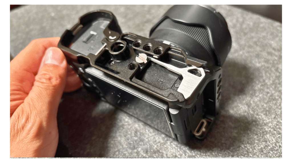 SmallRigケージキット4897レビュー！4949との違いを徹底比較Sony ZV 